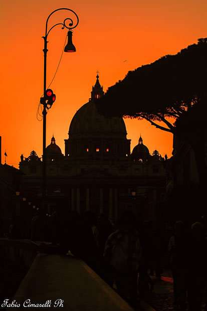 San Pietro in silhouette.